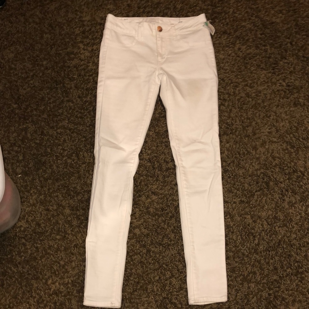 white jeggings